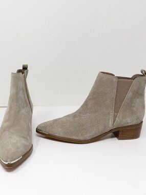 NEW Marc Fisher LTD Women's Mlyale Pull On Suede Ankle Bootie Boots Shoes Gray